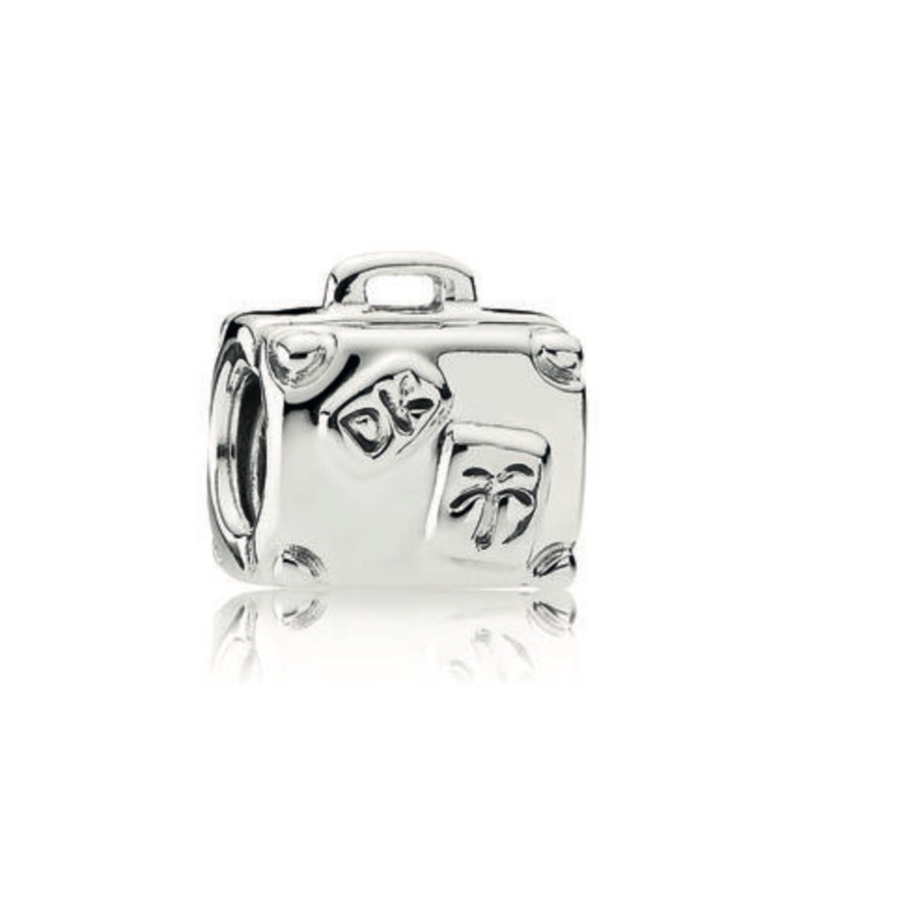 Pandora Suitcase Charm